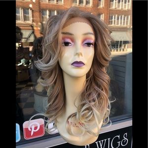 Long blonde mix 27/613 Lacefront Wig